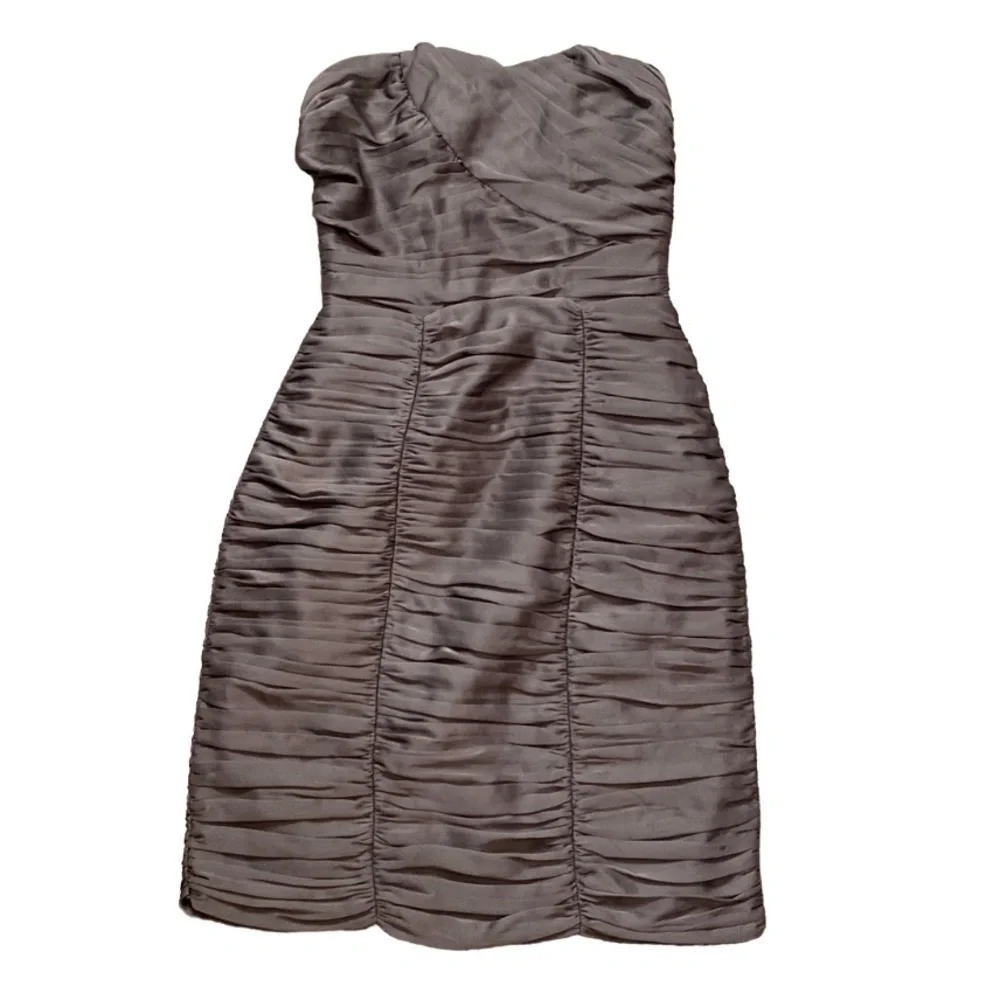 h&m grey pleated dress H&M GRAY STRAPLESS RUCHED PLEATED FITTED COCKTAIL DRESS SIZE 2